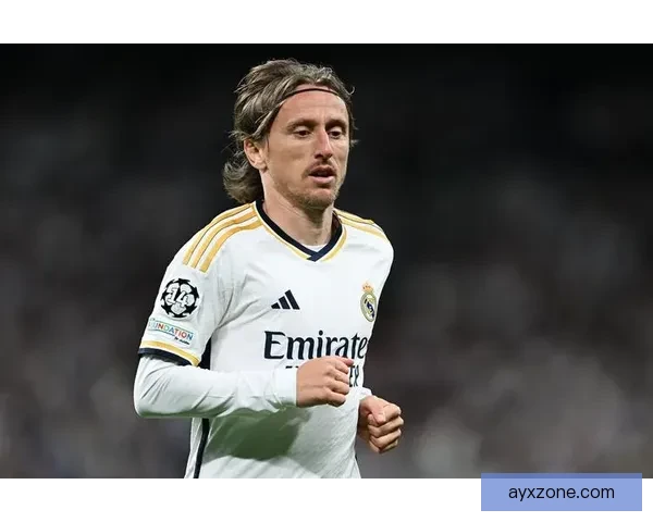 39岁莫德里奇赛季全勤26场1球4助替补救主再破纪录传奇之夜